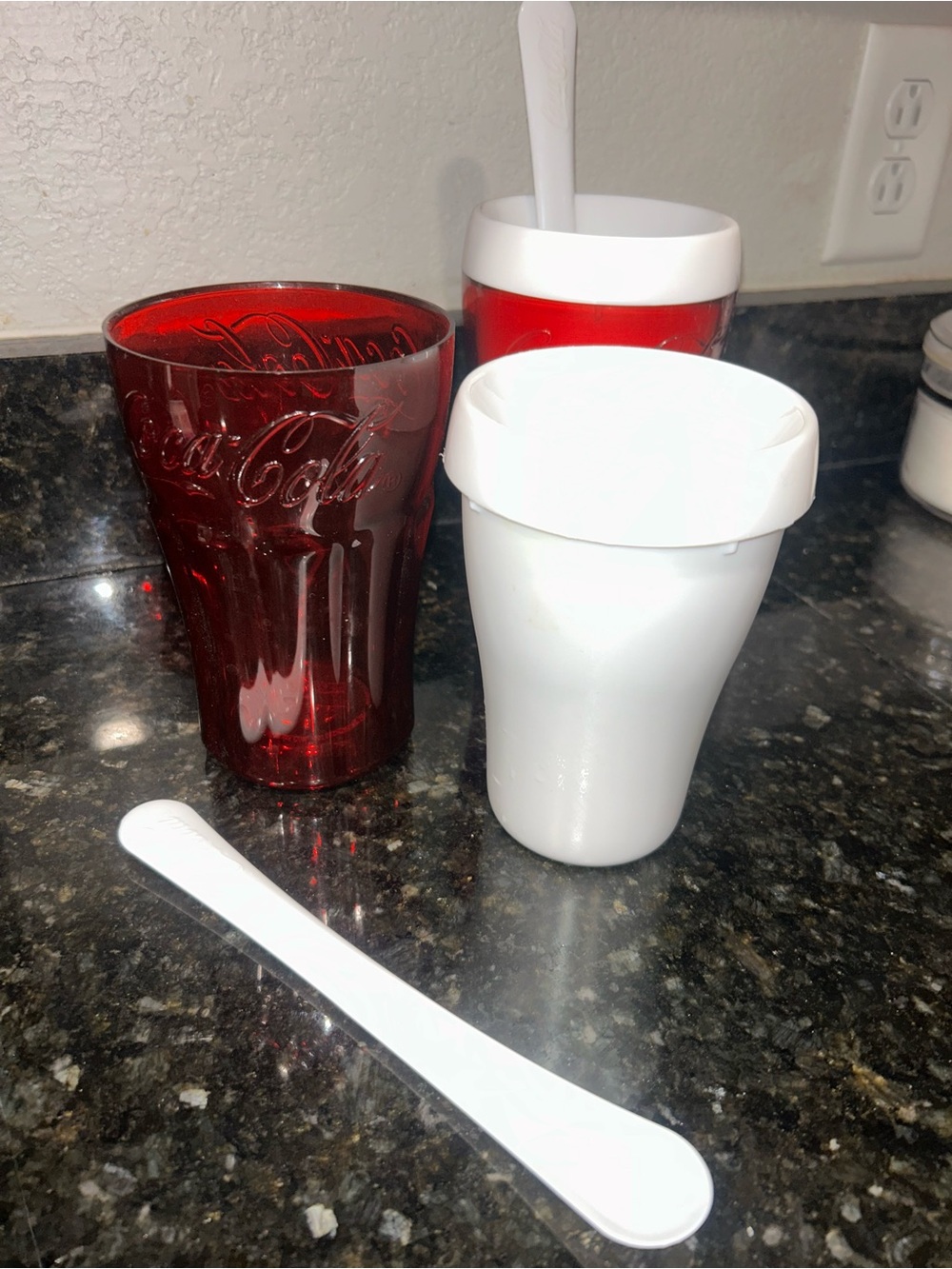 Coca-Cola Float & Slushy Maker Retro Make and Serve Cup/ Freezer Core Set Of 2 - Picture 2 of 4